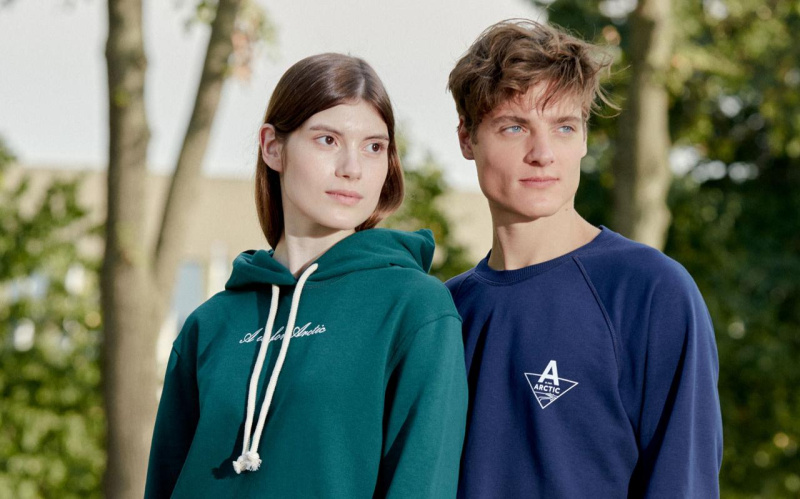 Свитшот, худи и толстовка – что между ними общего